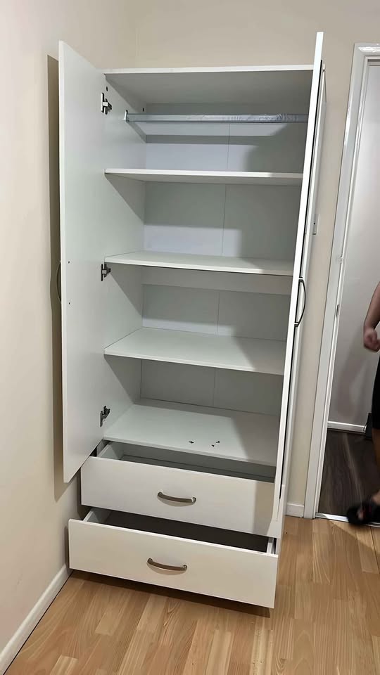 2 Door Wardrobe | Including Drawers & Mirrors